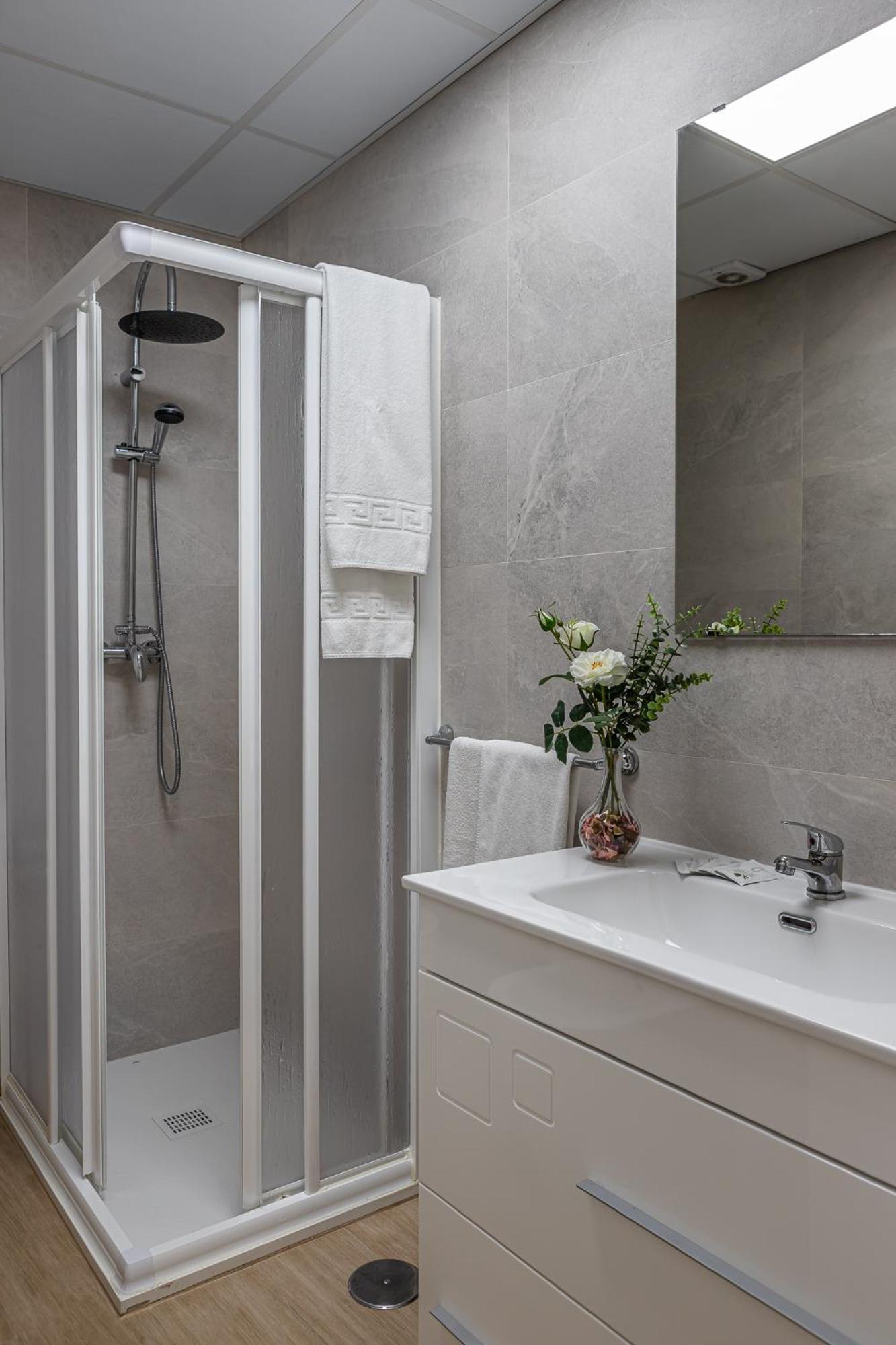 Jardines - Apartamentos & Estudio Ciempozuelos Ngoại thất bức ảnh